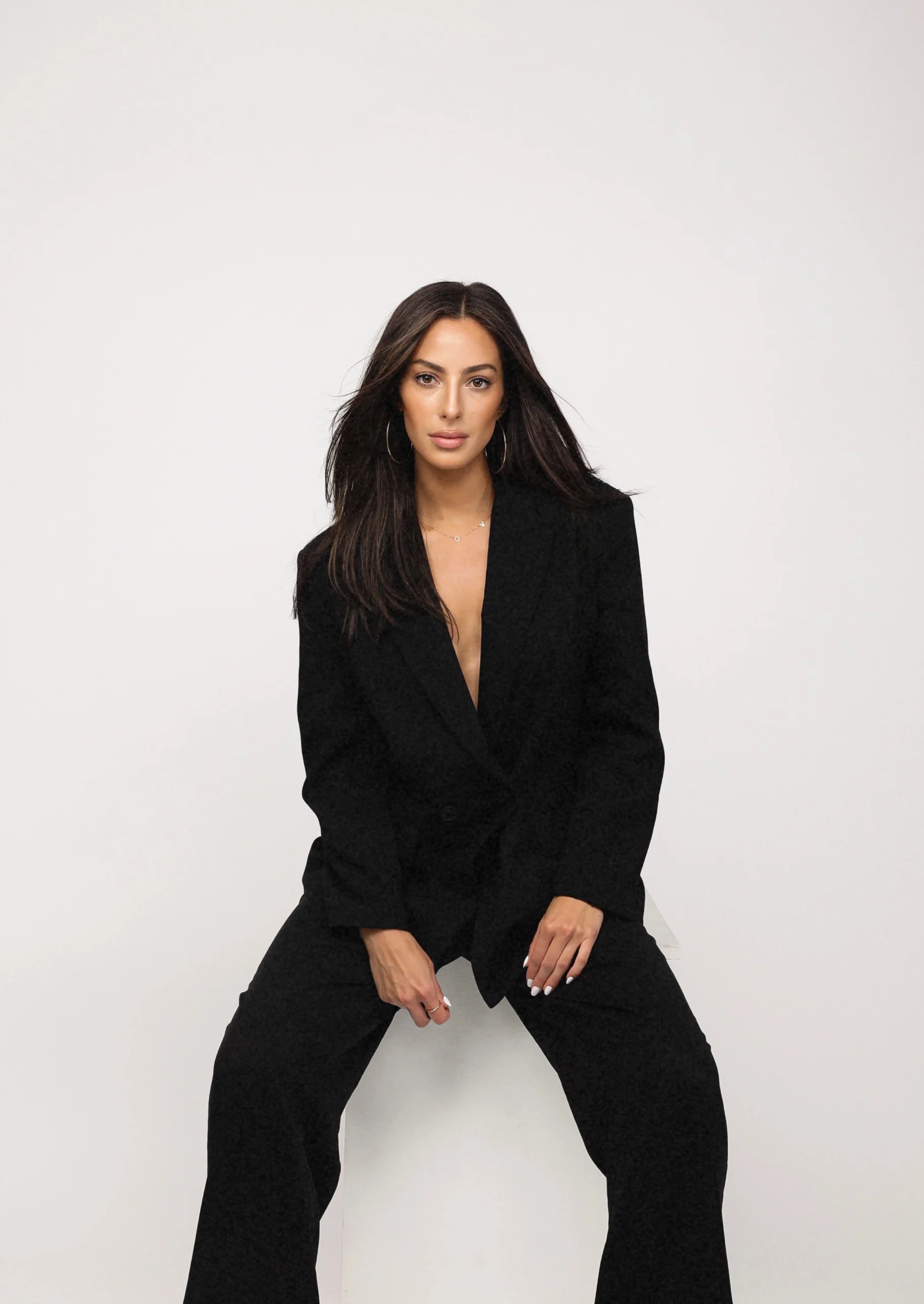 Em - HypnoBreathwork by Em