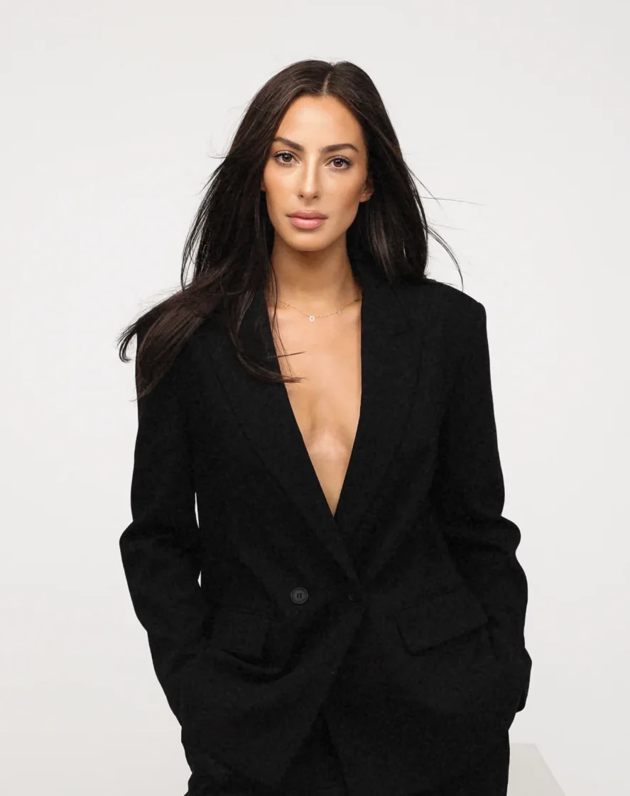 Em - HypnoBreathwork by Em